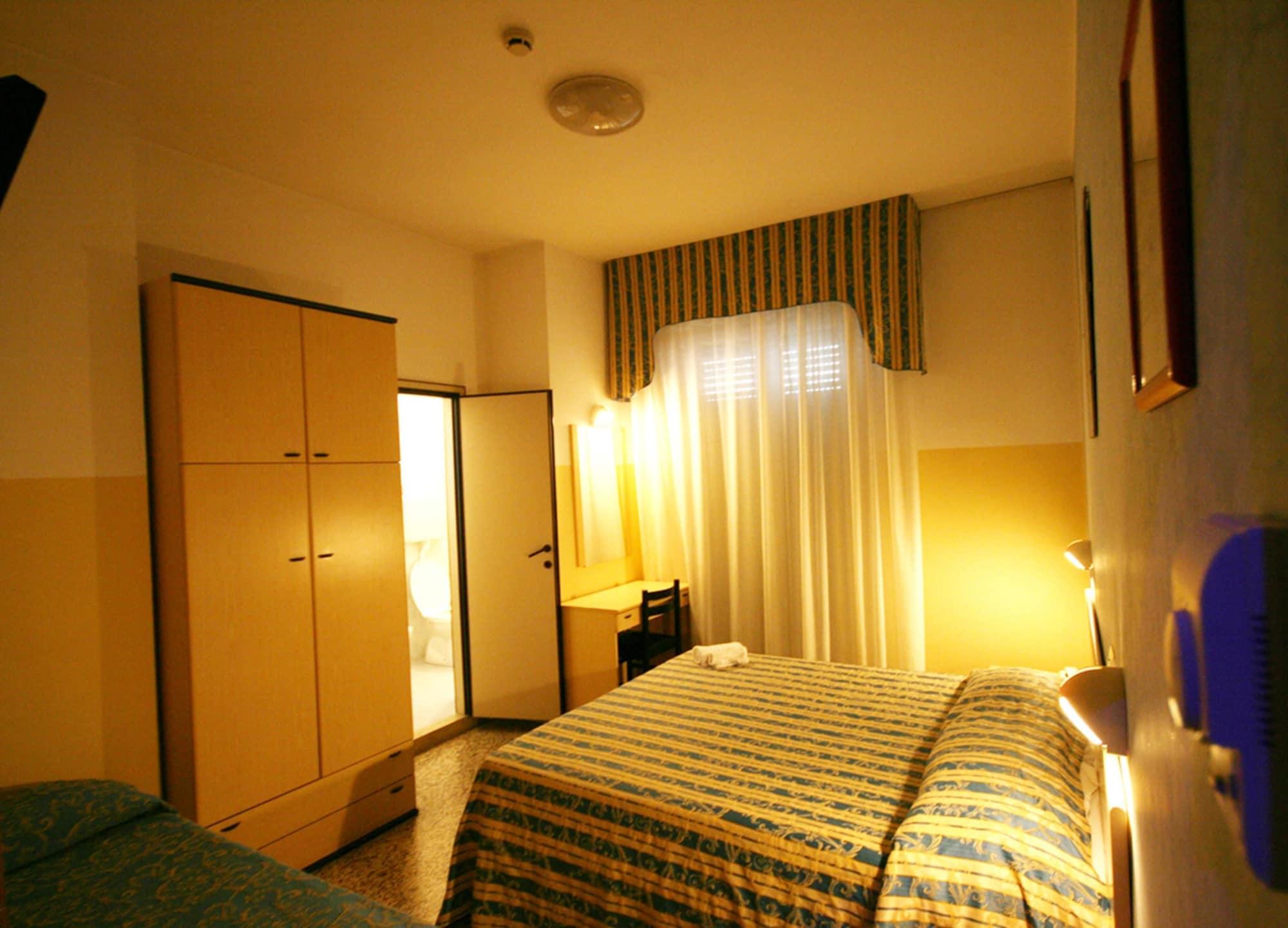 Hotel Sole Mio Rimini Exterior foto